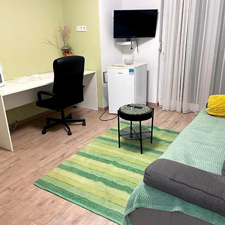 Super Horizont -Free Parking And Jaccuzzi Hotel Stobreč Kültér fotó